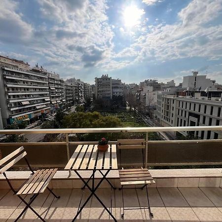 Maria'S Sunlit Apartment Pireu Exterior foto